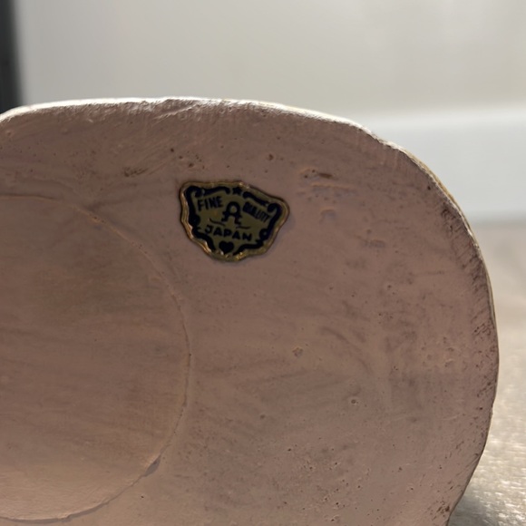 Vintage Japan Hand Made Wise Men 3 Pc Figurine Set Nativity White Gold 1960s - Picture 9 of 9